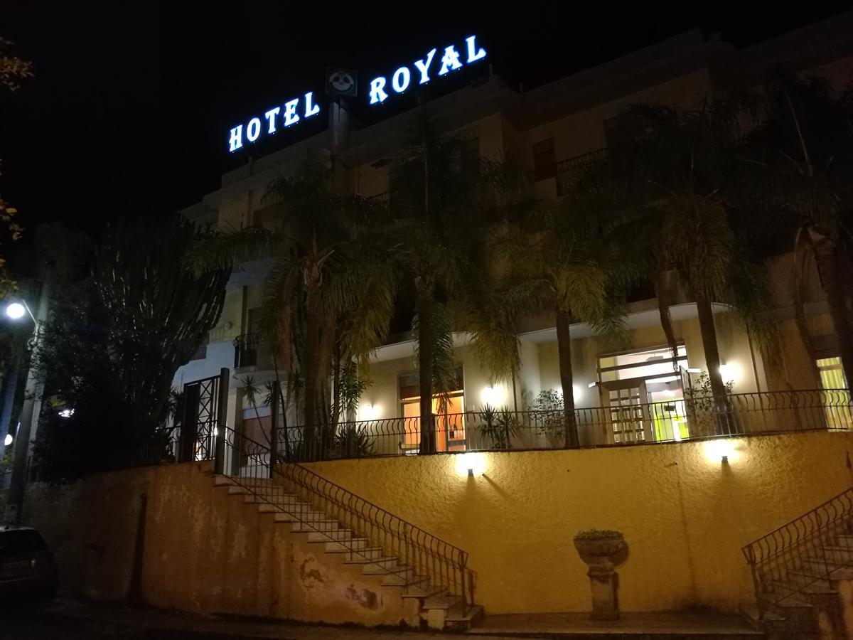 Hotel Royal Cattafi San Filippo del Mela ภายนอก รูปภาพ